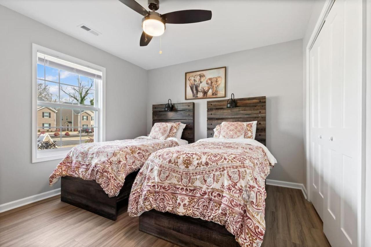 New Luxe Apt 3Br Downtown Fay Unit B Fayetteville Εξωτερικό φωτογραφία