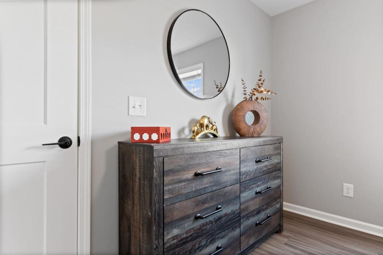 New Luxe Apt 3Br Downtown Fay Unit B Fayetteville Εξωτερικό φωτογραφία